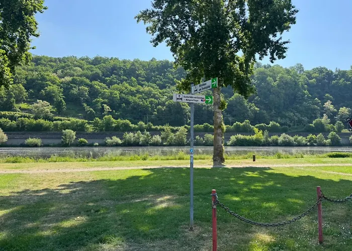 Neckarperle * Haßmersheim